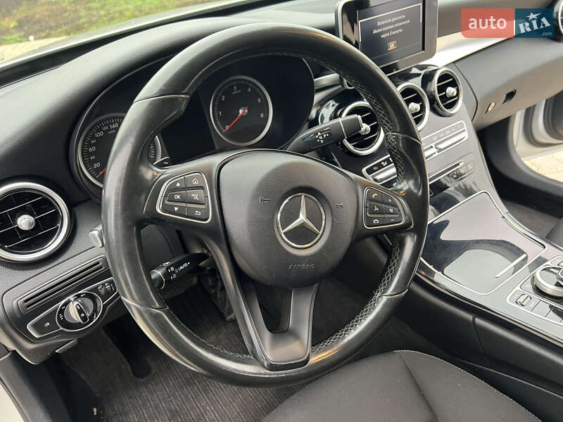 Универсал Mercedes-Benz C-Class 2015 в Одессе