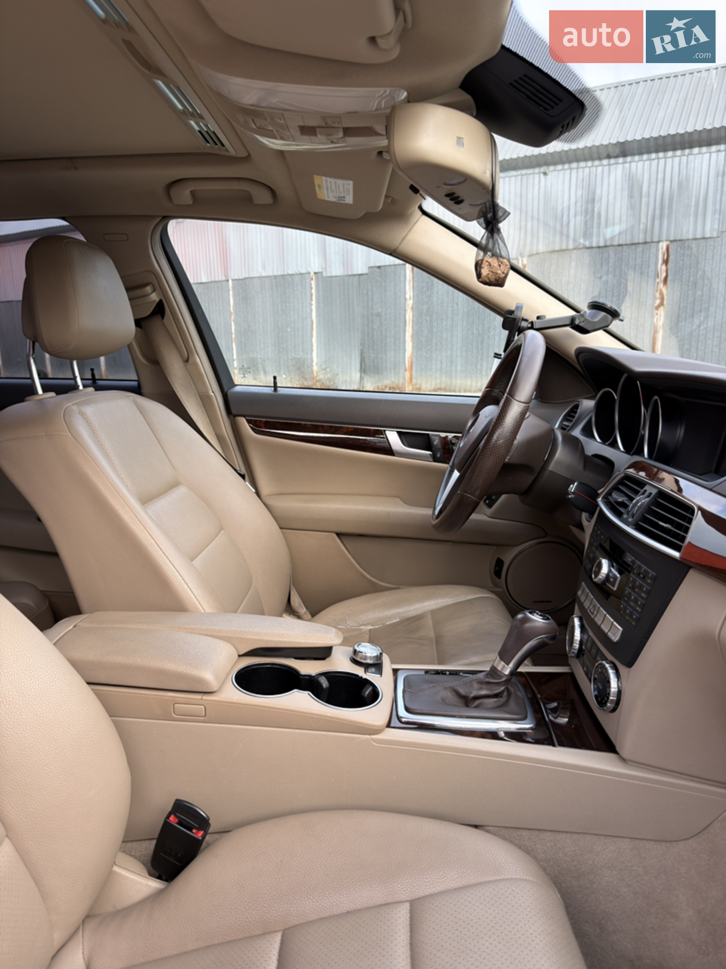 2014 Mercedes-Benz C-klasse - мініатюра 12