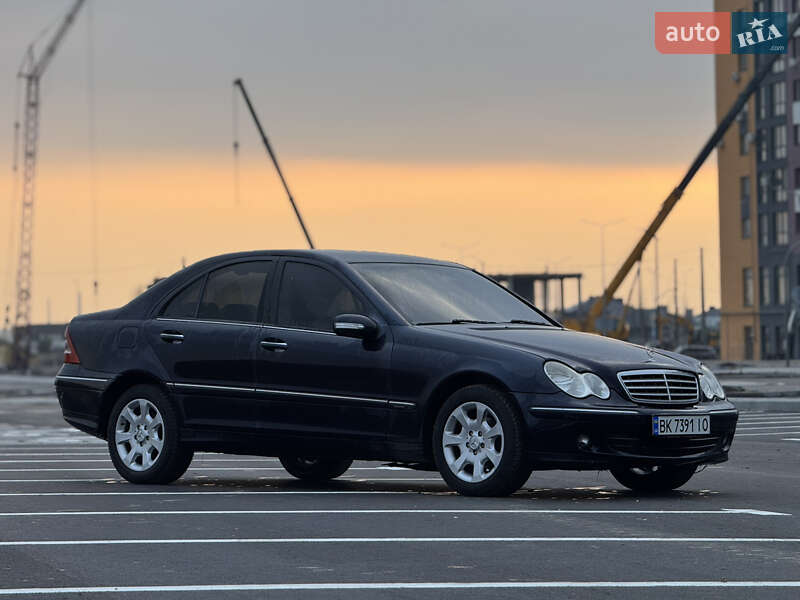 Mercedes-Benz C-Class 2006 Mercedes-Benz C-Class 2006