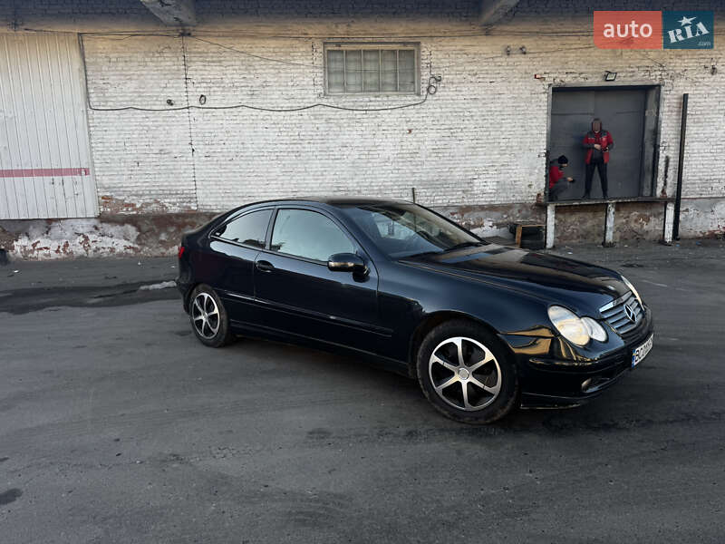 Купе Mercedes-Benz C-Class 2003 в Львове
