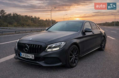 Седан Mercedes-Benz C-Class 2017 в Киеве
