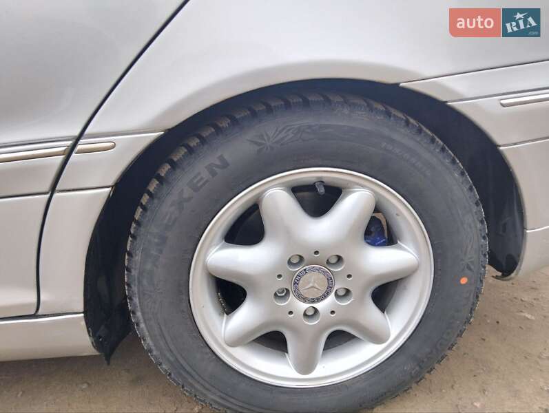 Седан Mercedes-Benz C-Class 2001 в Бердичеві