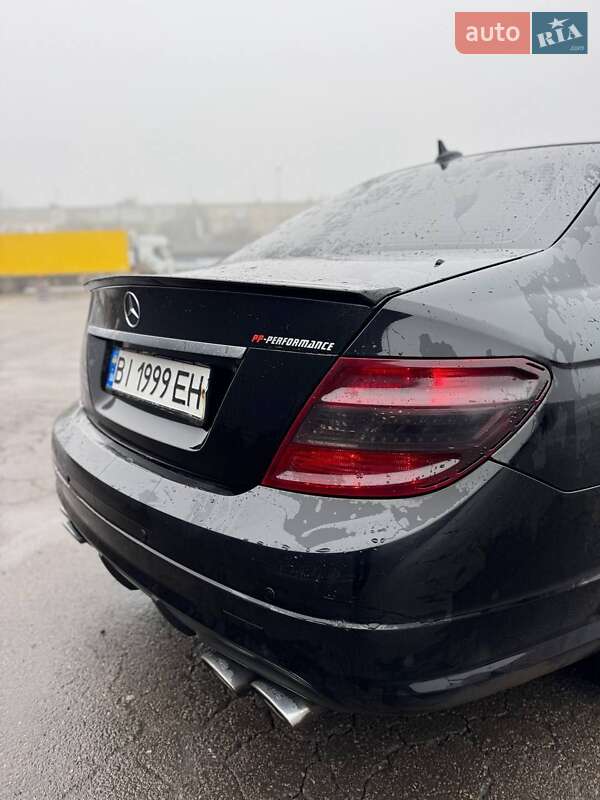 Седан Mercedes-Benz C-Class 2008 в Полтаві