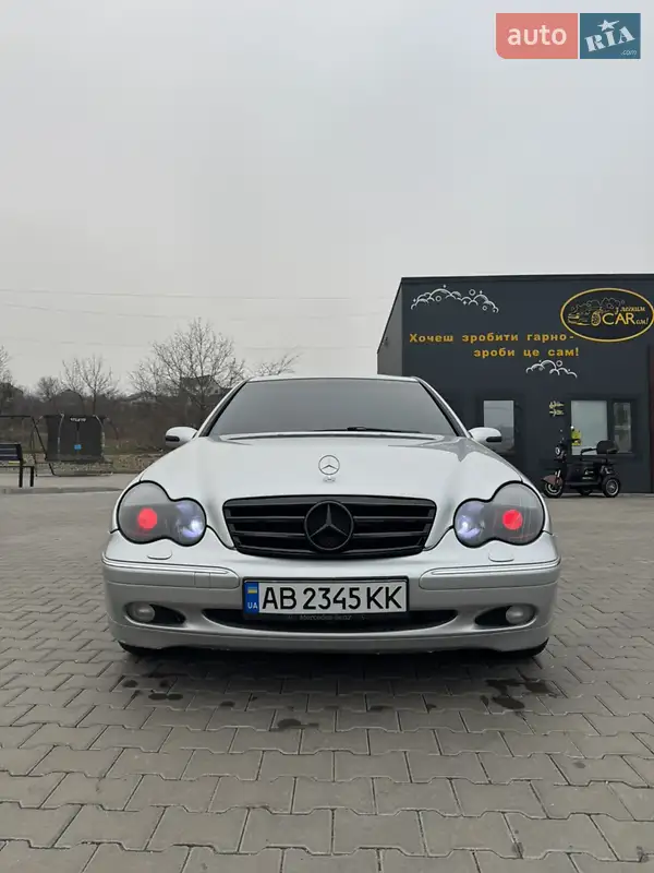 Mercedes-Benz C-Class