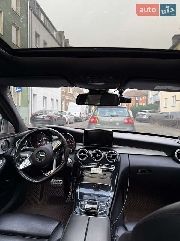 Седан Mercedes-Benz C-Class 2016 в Львові