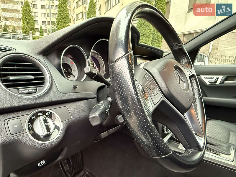 Седан Mercedes-Benz C-Class 2012 в Одесі