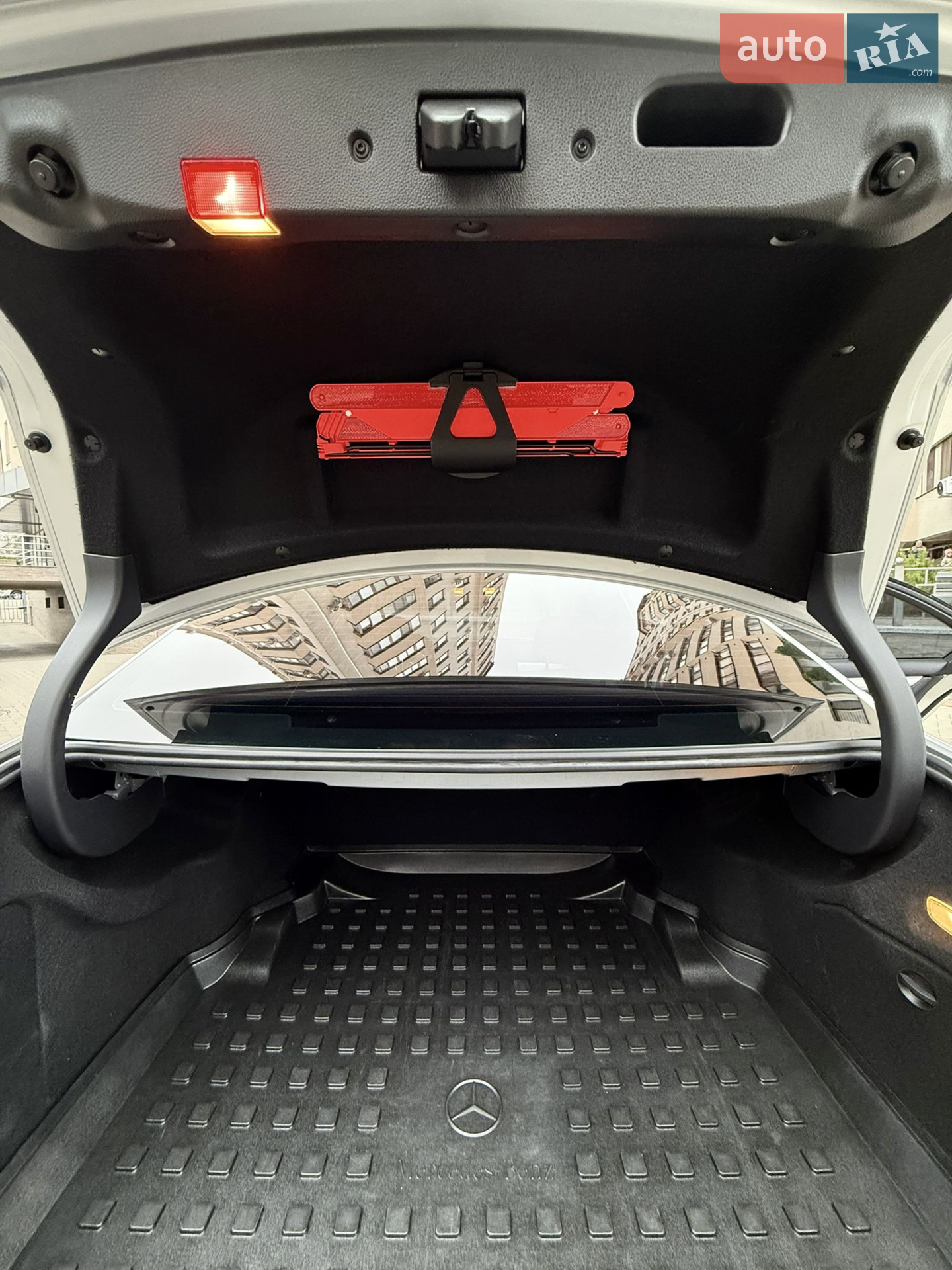 Mercedes-Benz C-Class 2012 VIN WDD2040471A697694 фото оголошення 25 з 38