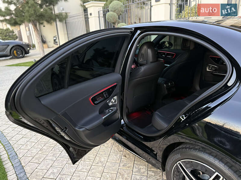 Седан Mercedes-Benz C-Class 2024 в Одесі