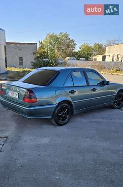 Седан Mercedes-Benz C-Class 1998 в Чемеровцах