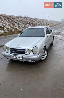 Седан Mercedes-Benz C-Class 1999 в Рокитном