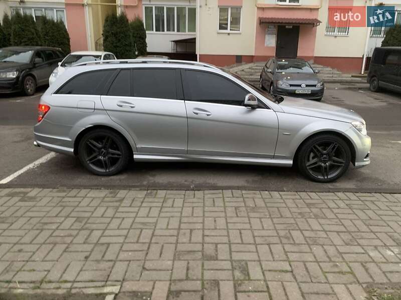 Універсал Mercedes-Benz C-Class 2007 в Луцьку