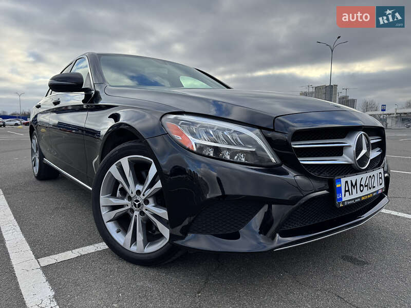 Седан Mercedes-Benz C-Class 2019 в Києві
