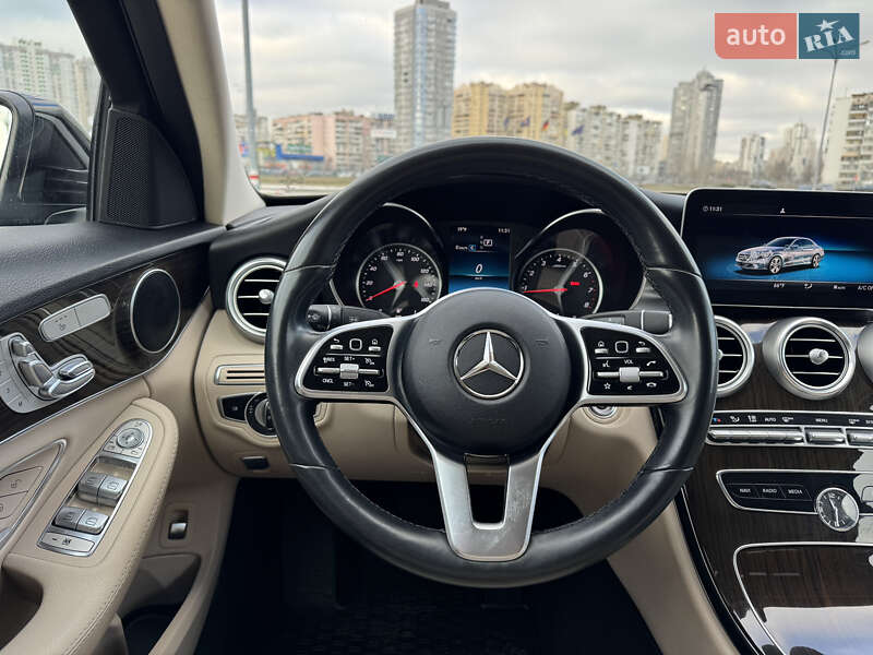 Седан Mercedes-Benz C-Class 2019 в Києві