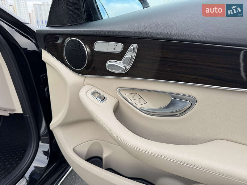 Седан Mercedes-Benz C-Class 2019 в Києві