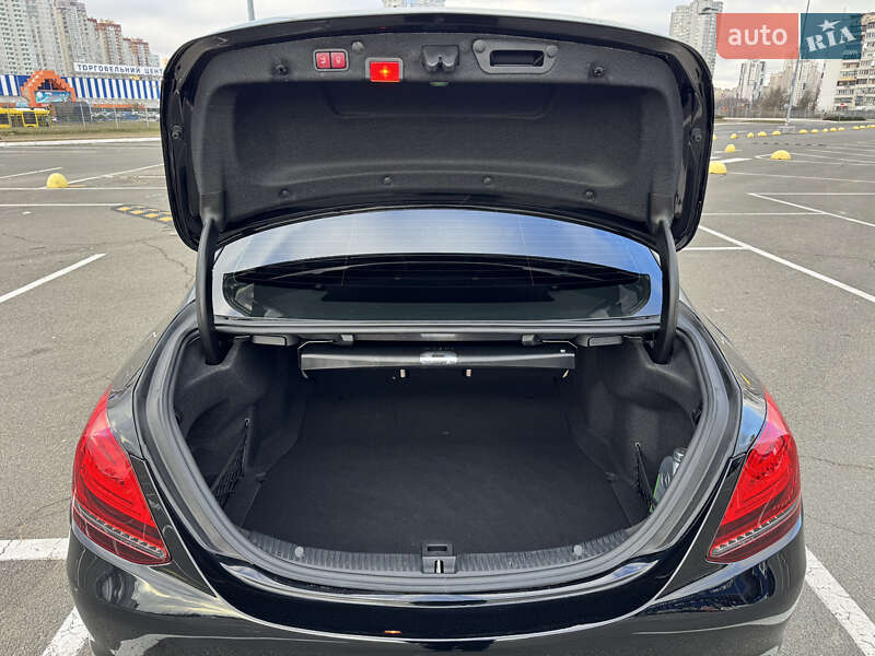 Седан Mercedes-Benz C-Class 2019 в Києві