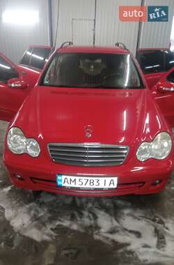 Универсал Mercedes-Benz C-Class 2006 в Радомышле