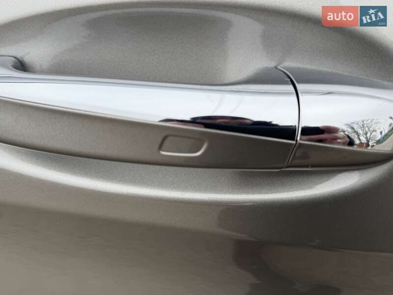 Седан Mercedes-Benz C-Class 2019 в Києві фото 28 Седан Mercedes-Benz C-Class 2019 в Києві