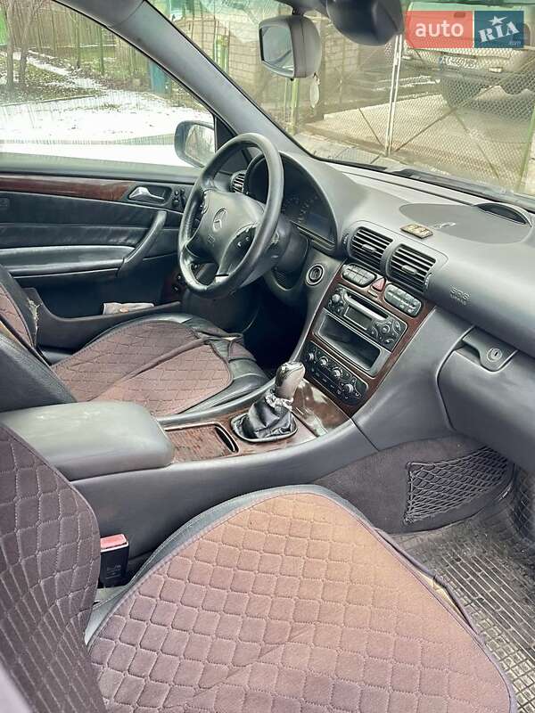Седан Mercedes-Benz C-Class 2003 в Каменском фото 9 Седан Mercedes-Benz C-Class 2003 в Каменском