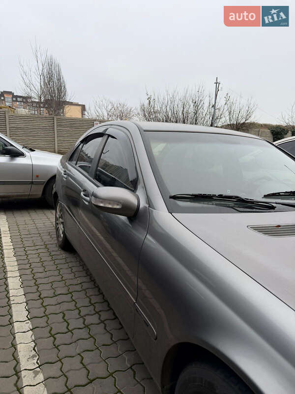 Седан Mercedes-Benz C-Class 2000 в Одесі