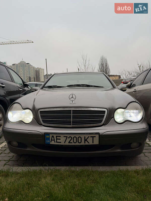 Седан Mercedes-Benz C-Class 2000 в Одесі
