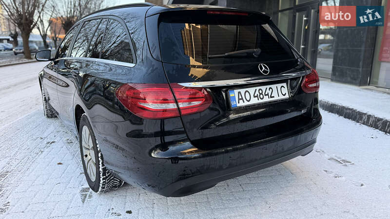 Универсал Mercedes-Benz C-Class 2015 в Ужгороде