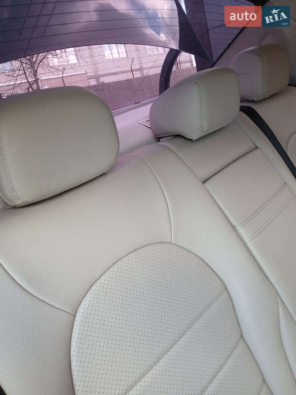 Седан Mercedes-Benz C-Class 2015 в Києві фото 13 Седан Mercedes-Benz C-Class 2015 в Києві