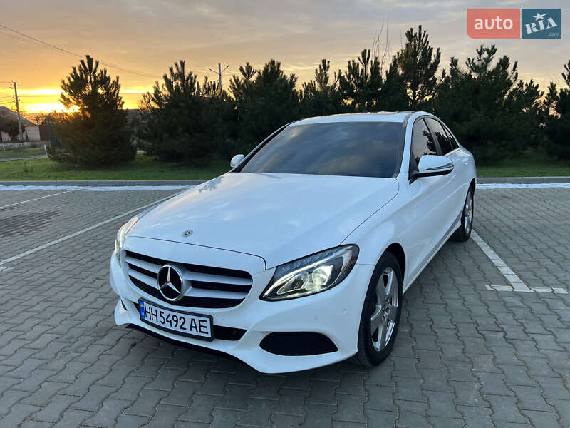 Mercedes-Benz C-Class 2017