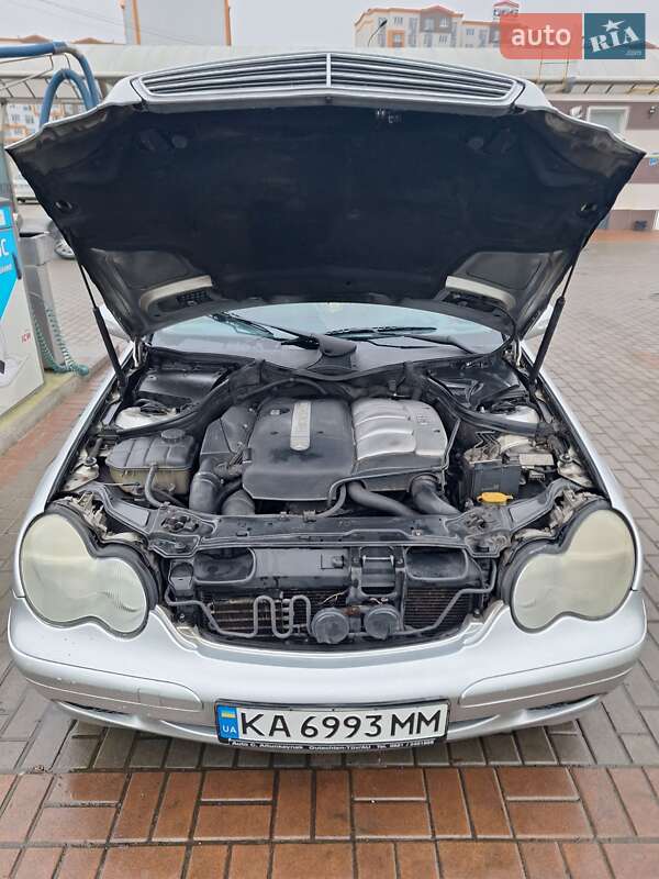 Универсал Mercedes-Benz C-Class 2003 в Киеве