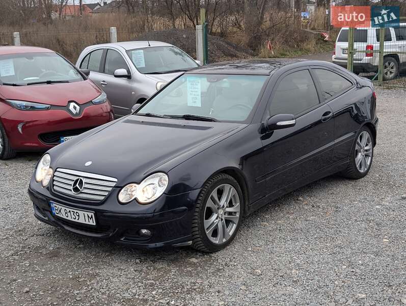 Купе Mercedes-Benz C-Class 2005 в Рівному