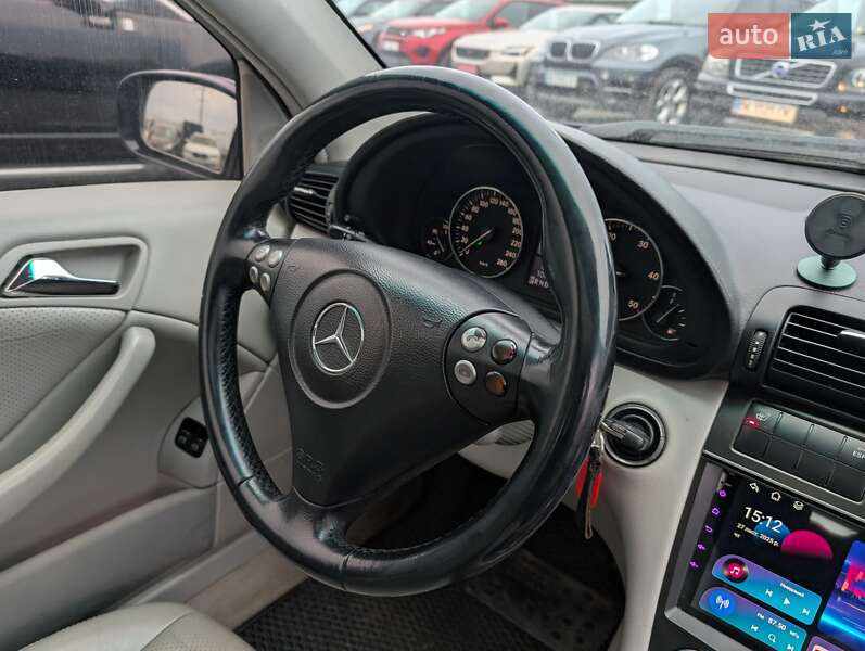 Купе Mercedes-Benz C-Class 2005 в Рівному
