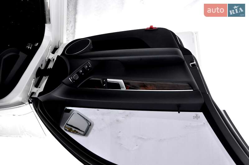 Седан Mercedes-Benz C-Class 2014 в Львові