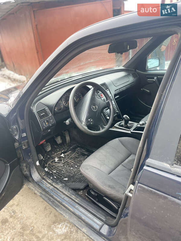 Седан Mercedes-Benz C-Class 1995 в Белогорье фото 10 Седан Mercedes-Benz C-Class 1995 в Белогорье