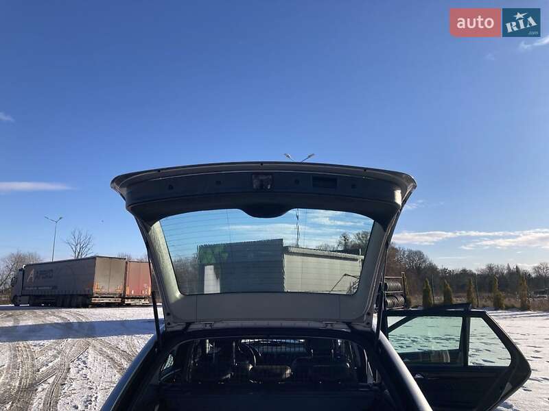 Универсал Mercedes-Benz C-Class 2002 в Луцке