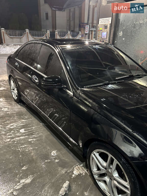 Седан Mercedes-Benz C-Class 2014 в Яготині