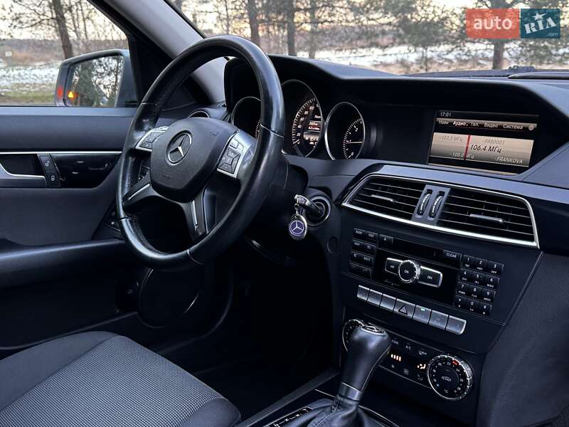 Универсал Mercedes-Benz C-Class 2013 в Дрогобыче