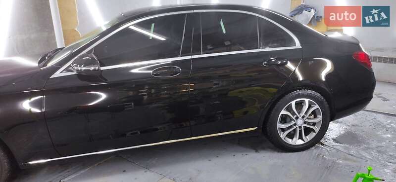 Седан Mercedes-Benz C-Class 2016 в Києві фото 29 Седан Mercedes-Benz C-Class 2016 в Києві