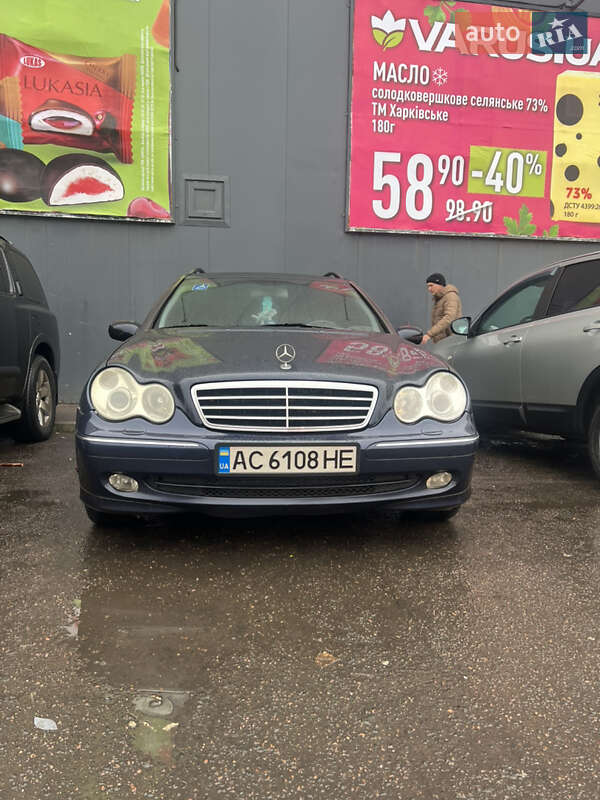 Универсал Mercedes-Benz C-Class 2002 в Одессе фото 9 Универсал Mercedes-Benz C-Class 2002 в Одессе