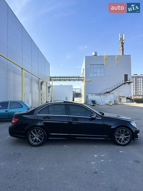 Седан Mercedes-Benz C-Class 2014 в Одесі фото 12 Седан Mercedes-Benz C-Class 2014 в Одесі