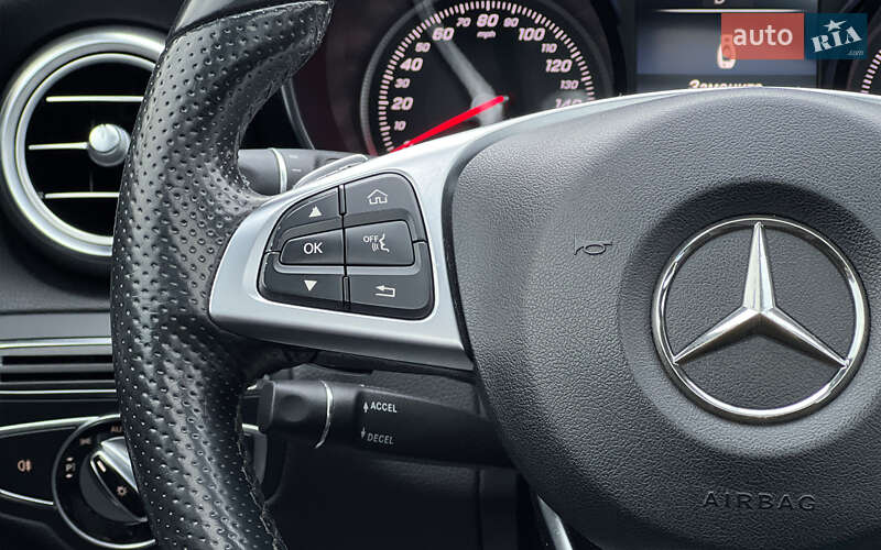 Седан Mercedes-Benz C-Class 2016 в Львове