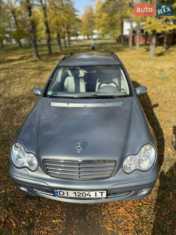 Универсал Mercedes-Benz C-Class 2004 в Измаиле