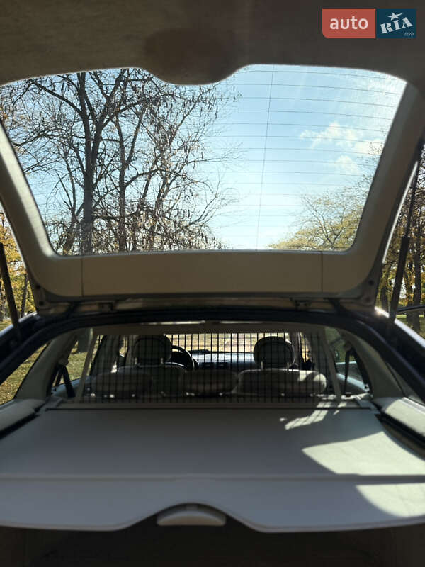 Универсал Mercedes-Benz C-Class 2004 в Измаиле