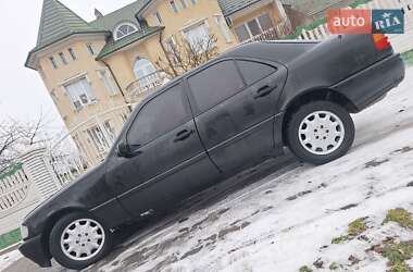 Седан Mercedes-Benz C-Class 1994 в Чернівцях
