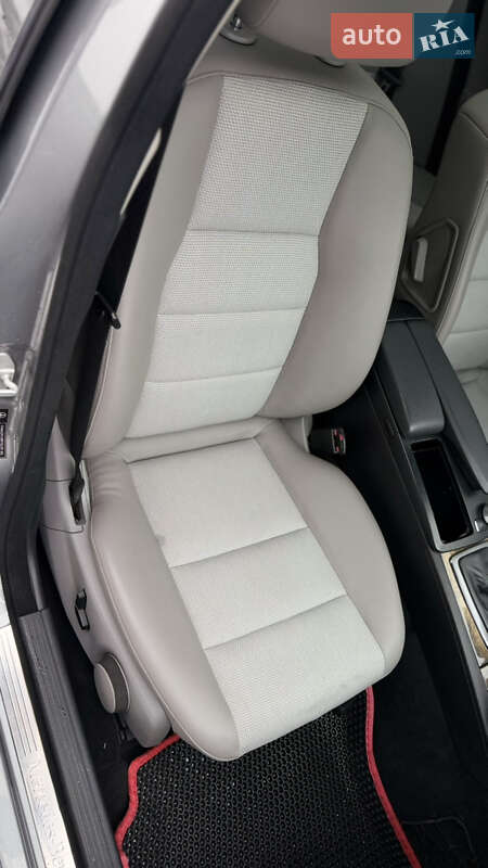 Седан Mercedes-Benz C-Class 2007 в Иршаве