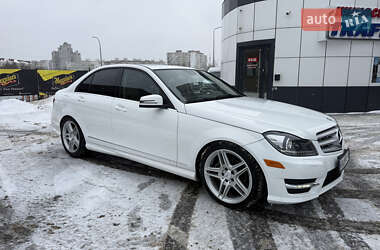 Седан Mercedes-Benz C-Class 2012 в Киеве