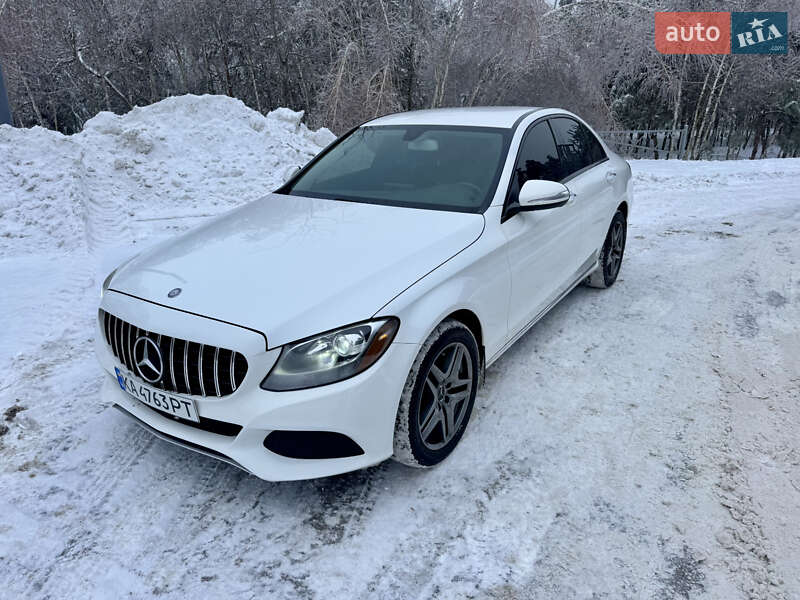Mercedes-Benz C-Class 2015