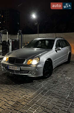 Универсал Mercedes-Benz C-Class 2004 в Одессе
