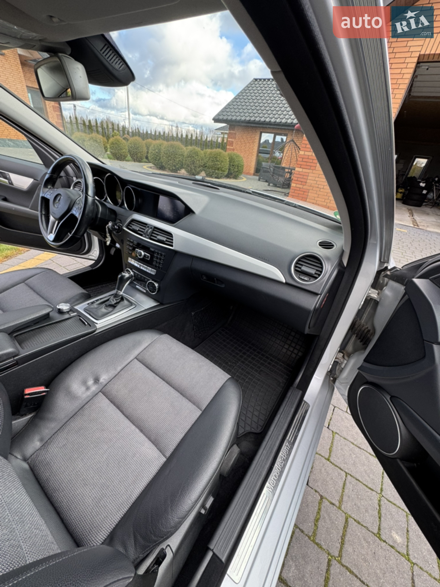 Mercedes-Benz C-Class 2013 VIN WDD2042021G157456 фото оголошення 12 з 14