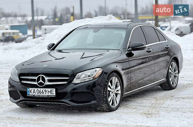 Седан Mercedes-Benz C-Class 2018 в Киеве