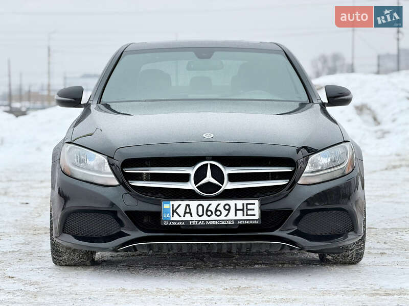 Седан Mercedes-Benz C-Class 2018 в Киеве