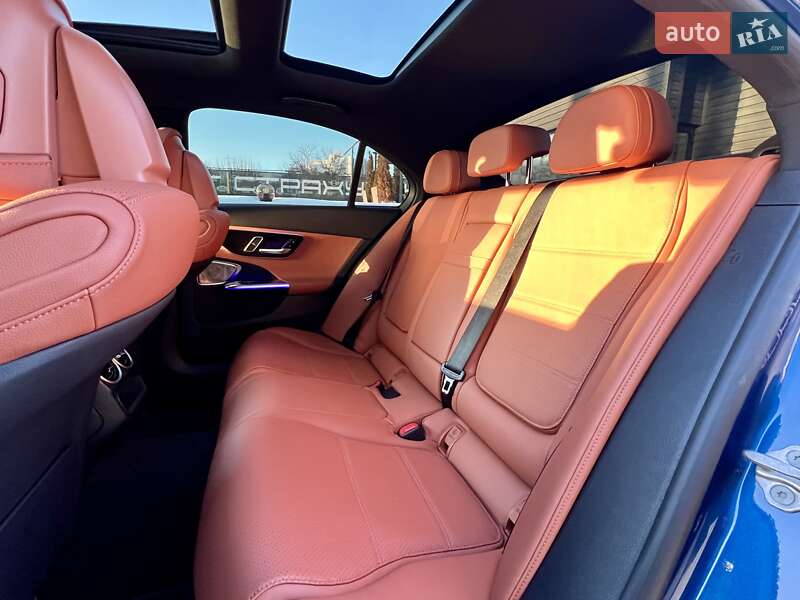Седан Mercedes-Benz C-Class 2022 в Києві